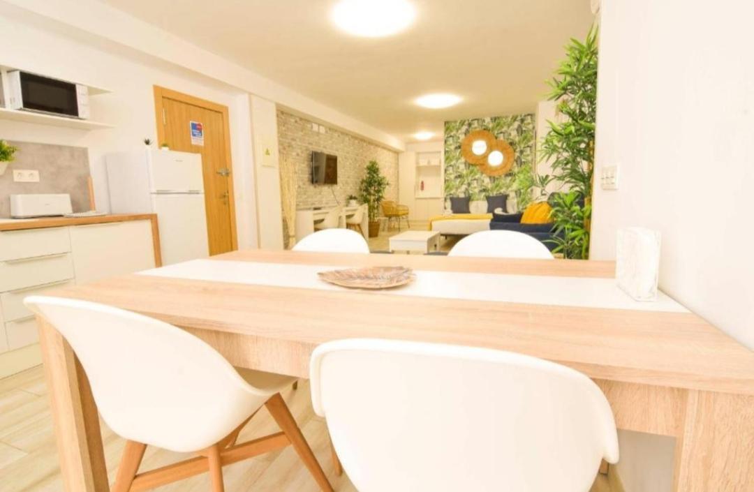 Apartamento Librun Málaga Exterior foto