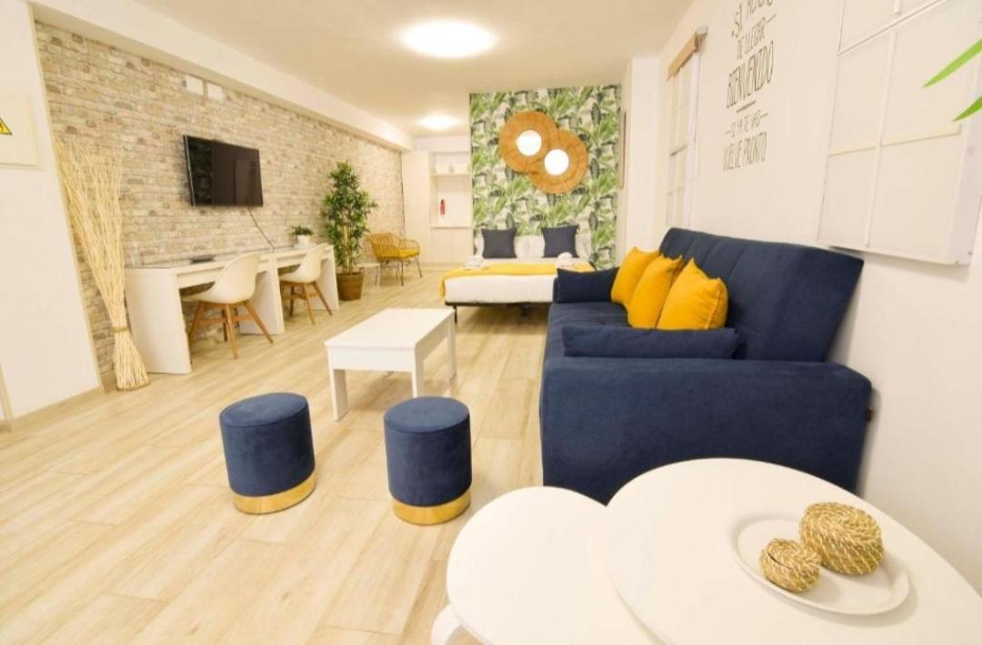 Apartamento Librun Málaga Exterior foto